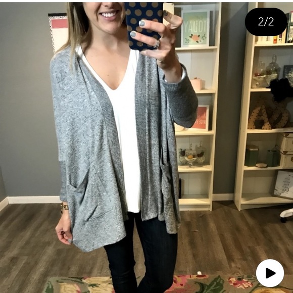 Cardigan - Picture 2 of 5